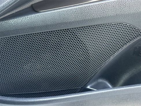 Used 2022 Toyota Camry SE image 21