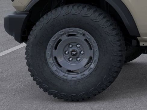 New 2025 Ford Bronco 4-Door w/ Sasquatch Package image 21