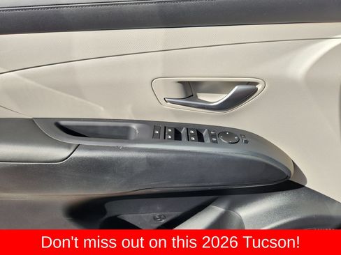 Used 2026 Hyundai Tucson SEL FWD image 30