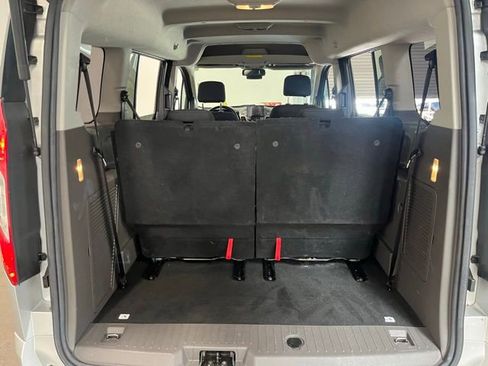 Used 2019 Ford Transit Connect XLT FWD image 15