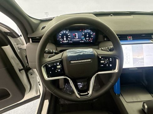New 2026 Land Rover Discovery Sport Landmark AWD/4WD image 11