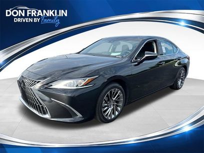Used 2024 Lexus ES 300h w/ Accessory Package (Z2)