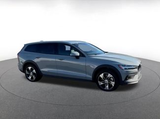 Used 2025 Volvo V60 B5 Cross Country Plus video 2