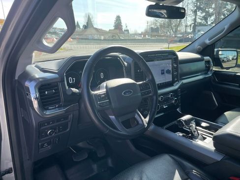 Used 2021 Ford F150 Lariat w/ Equipment Group 502A High image 6