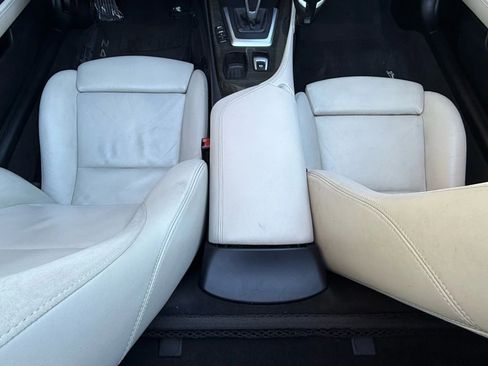 Used 2011 BMW Z4 sDrive35i image 51