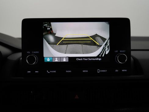 Used 2023 Honda CR-V LX image 24