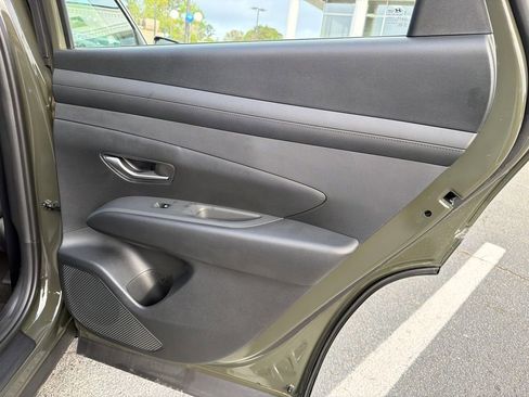 New 2026 Hyundai Tucson SE image 16