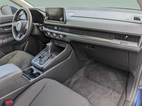 Used 2024 Honda CR-V LX image 16