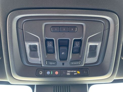 Used 2023 GMC Sierra 1500 AT4 w/ AT4 Preferred Package image 29