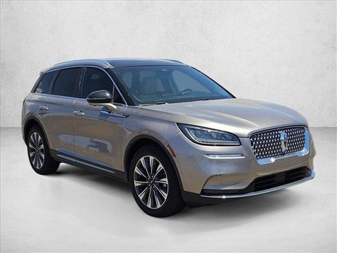 Used 2020 Lincoln Corsair Reserve AWD/4WD image 3