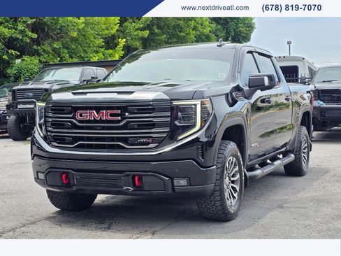Used 2022 GMC Sierra 1500 AT4 w/ Technology Package AWD/4WD image 1