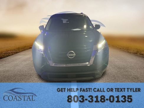 Used 2024 Nissan Pathfinder SV image 10