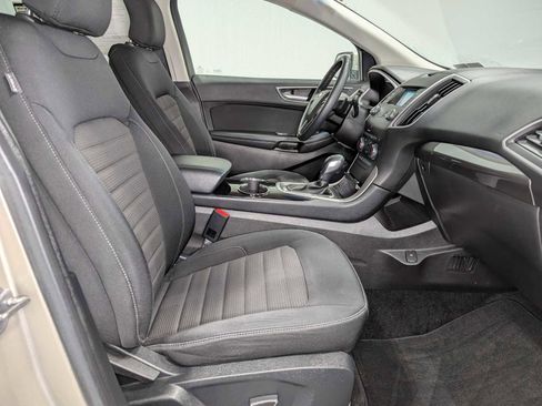 Used 2018 Ford Edge SEL AWD/4WD image 39