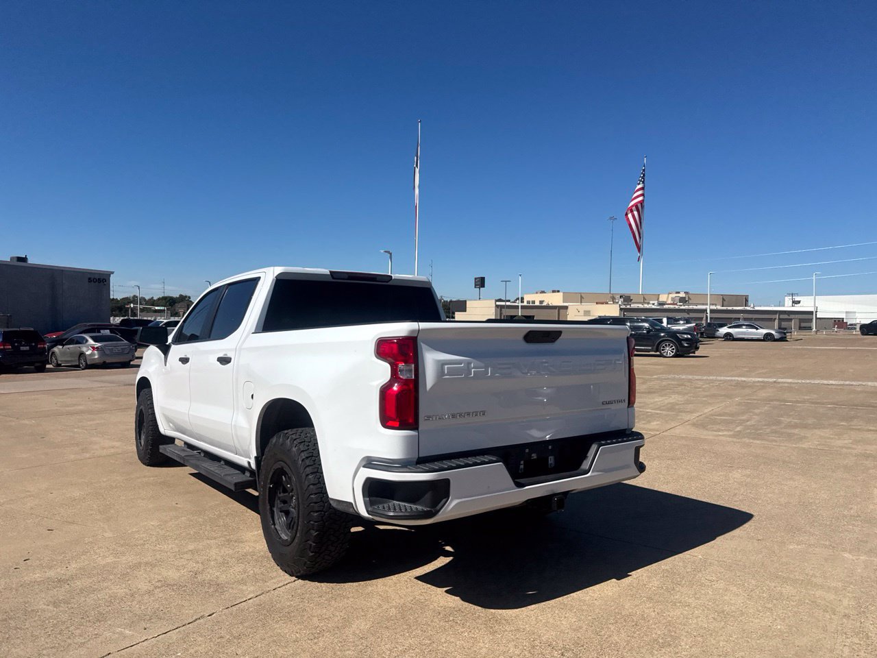 Used 2021 Chevrolet Silverado 1500 Custom RWD image 21
