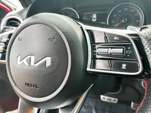 Used 2023 Kia Forte GT image 13