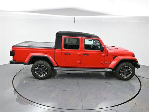 Used 2020 Jeep Gladiator Overland w/ Safety Group image 35
