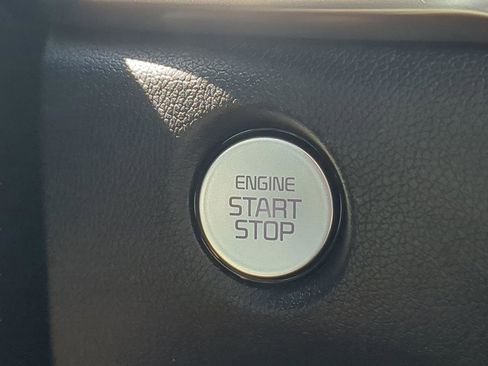 New 2026 Kia Sorento LX image 25