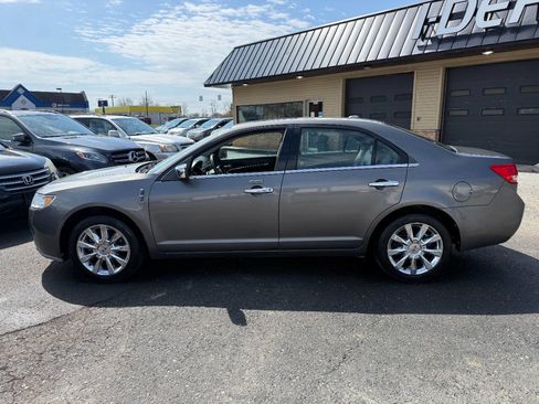 Used 2012 Lincoln MKZ w/ Interior Aluminum Trim Pkg image 8