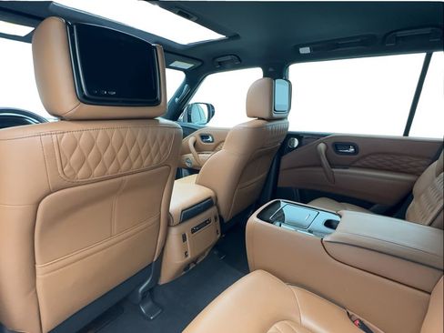 Used 2022 INFINITI QX80 Sensory w/ Cargo Package image 19