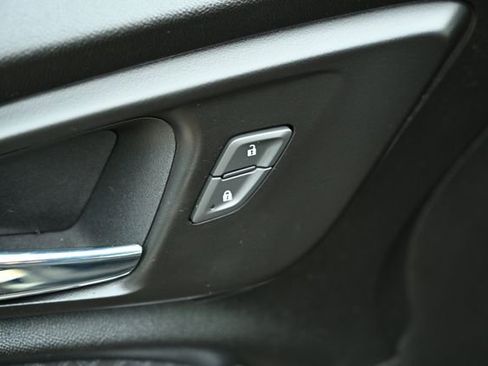 Used 2023 Chevrolet Malibu LT image 45