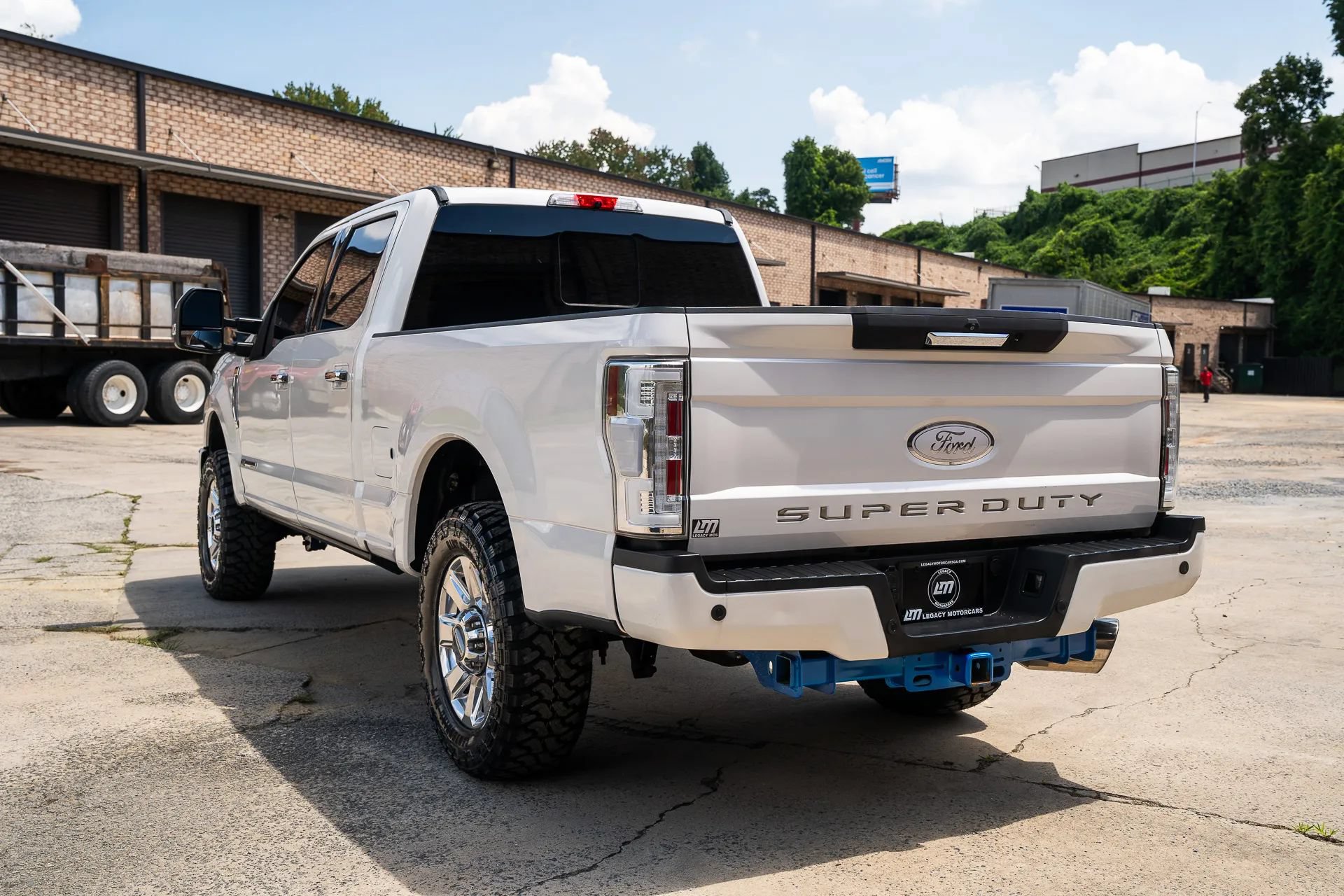 Used 2019 Ford F350 Lariat w/ Lariat Value Package AWD/4WD image 6