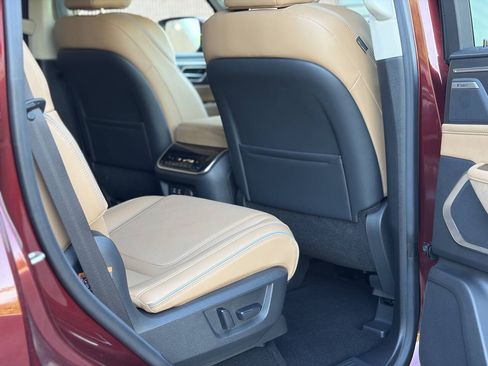 Used 2025 INFINITI QX80 Luxe AWD/4WD image 20