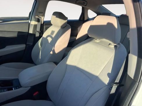 Certified 2023 Honda Accord LX image 10