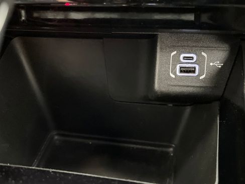 Used 2025 Jeep Compass Trailhawk AWD/4WD image 47