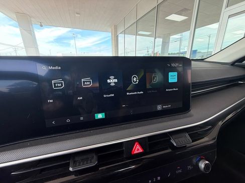 Used 2025 Kia K5 LXS FWD image 22