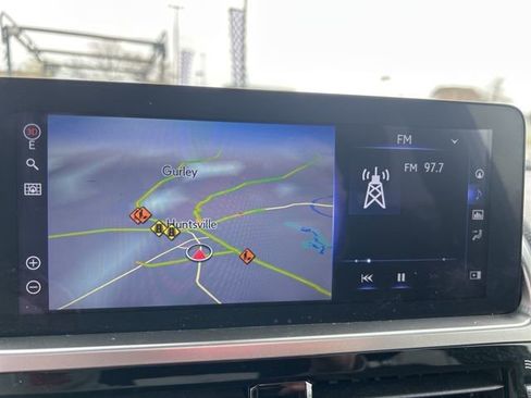 Used 2023 Lexus GX 460 Premium image 23