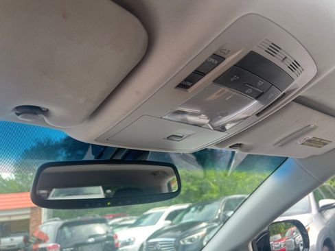 Used 2014 Lexus RX 450h AWD image 24