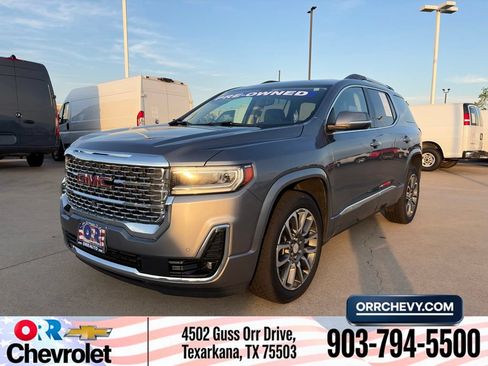 Used 2022 GMC Acadia Denali w/ Denali Technology Package FWD image 1