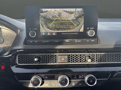 Used 2024 Honda Civic Sport image 8