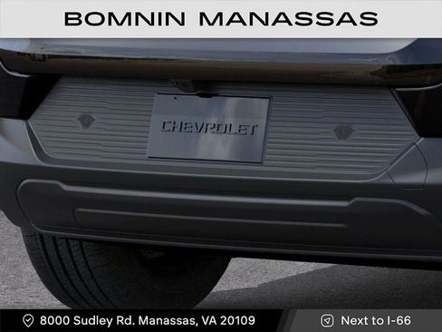 New 2026 Chevrolet Equinox EV LT image 14