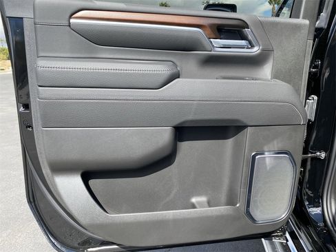 New 2025 GMC Sierra 2500 Denali image 28