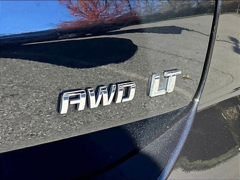 Used 2022 Chevrolet Equinox LT image 29