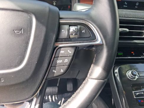 Used 2023 Lincoln Nautilus Reserve FWD image 20