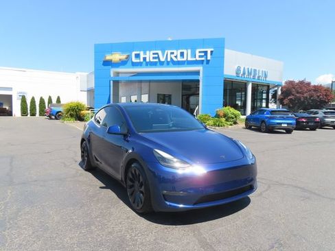 Used 2022 Tesla Model Y Performance AWD/4WD image 36