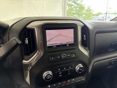 Certified 2024 GMC Sierra 2500 Pro AWD/4WD image 23