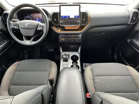 Used 2021 Ford Bronco Sport Badlands image 10