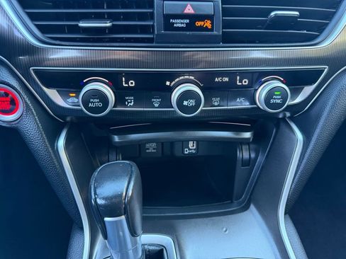 Used 2019 Honda Accord Sport image 35