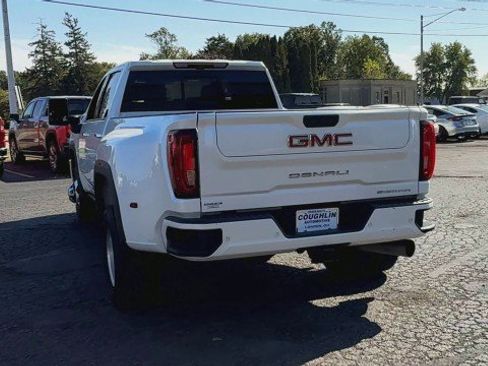 Certified 2023 GMC Sierra 3500 Denali w/ Denali Ultimate Package image 7