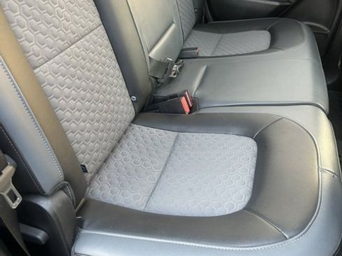 Used 2019 Chevrolet Colorado Z71 image 8