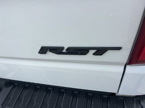Used 2021 Chevrolet Silverado 1500 RST AWD/4WD image 7