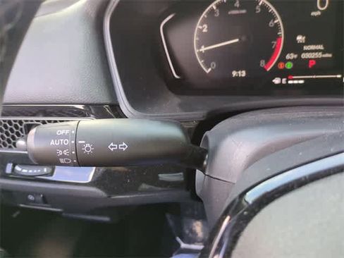 Used 2023 Honda Civic Sport image 27