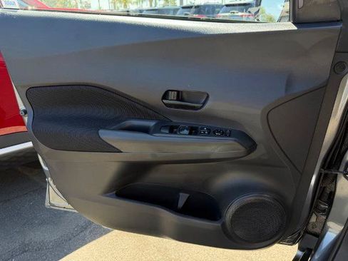 Certified 2025 Nissan Kicks Play S FWD image 18