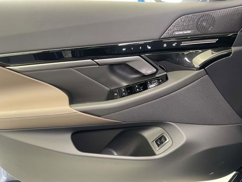 New 2026 BMW 530i xDrive AWD/4WD image 28