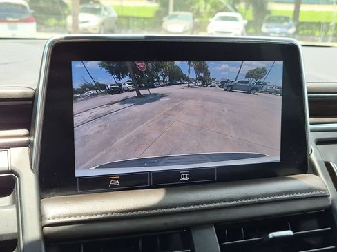 Used 2021 Chevrolet Tahoe LT RWD image 15