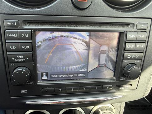 Used 2013 Nissan Rogue SL AWD/4WD image 11