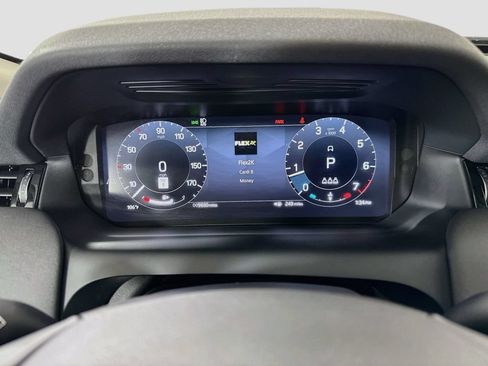 Used 2025 Land Rover Discovery Sport S AWD/4WD image 34